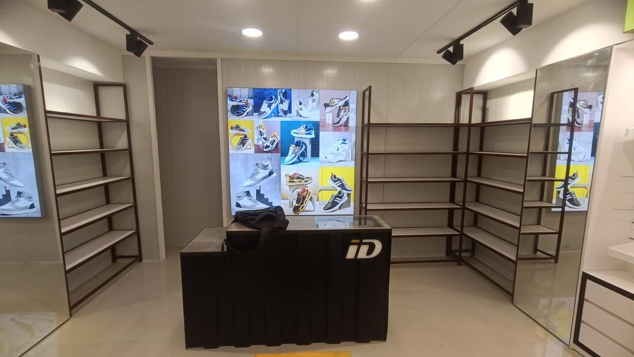 ID footwear stores — photo 3