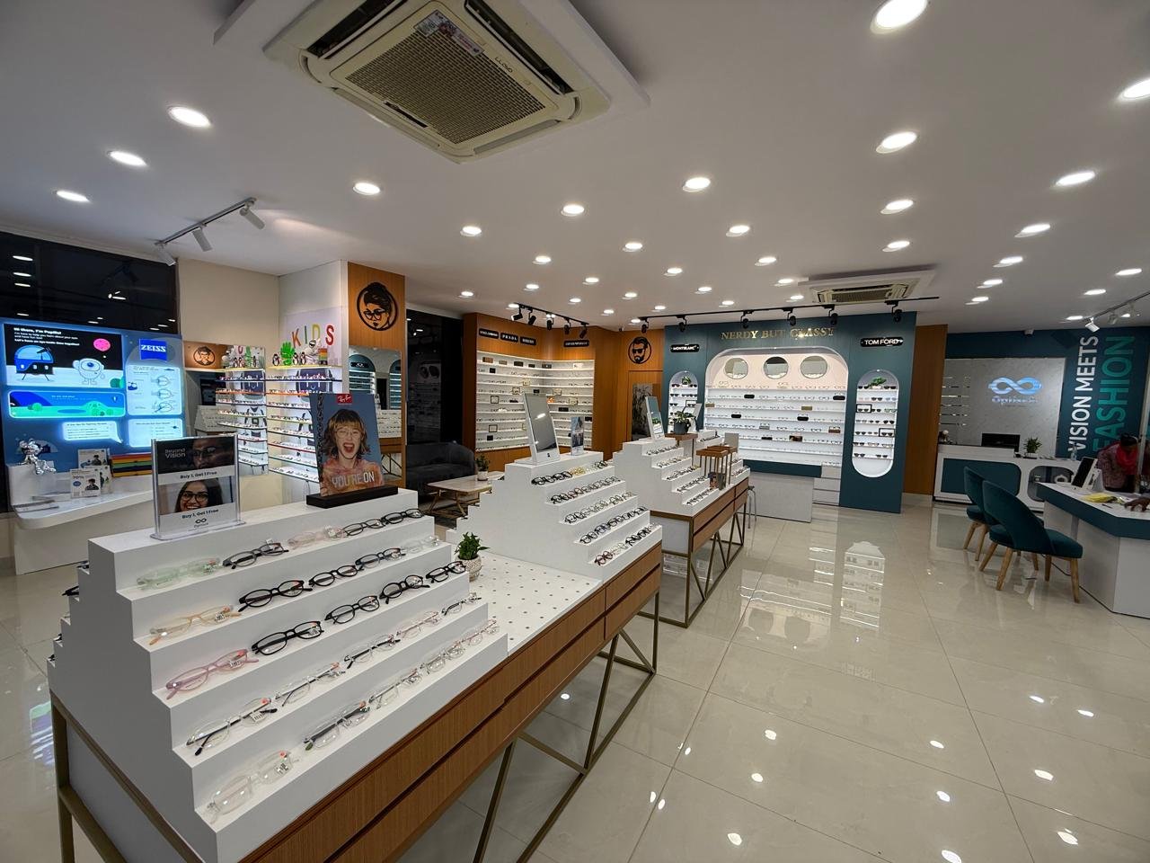 Optisch eyewear & optical retail — photo 3