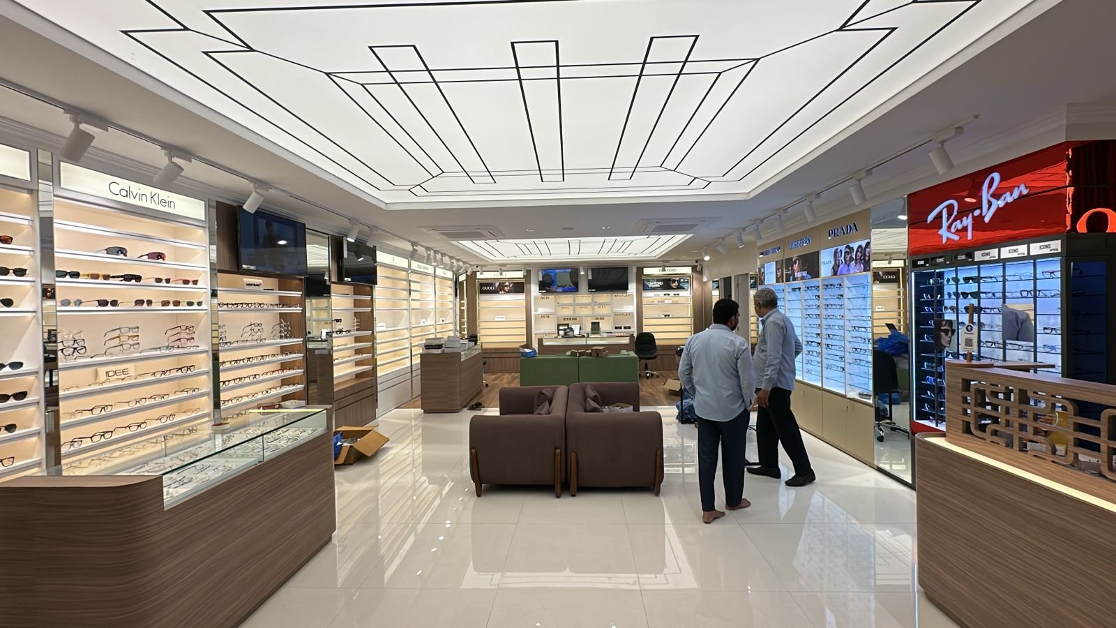 Introduce 3D Designs to Your Optical Showroom - AVR Retail