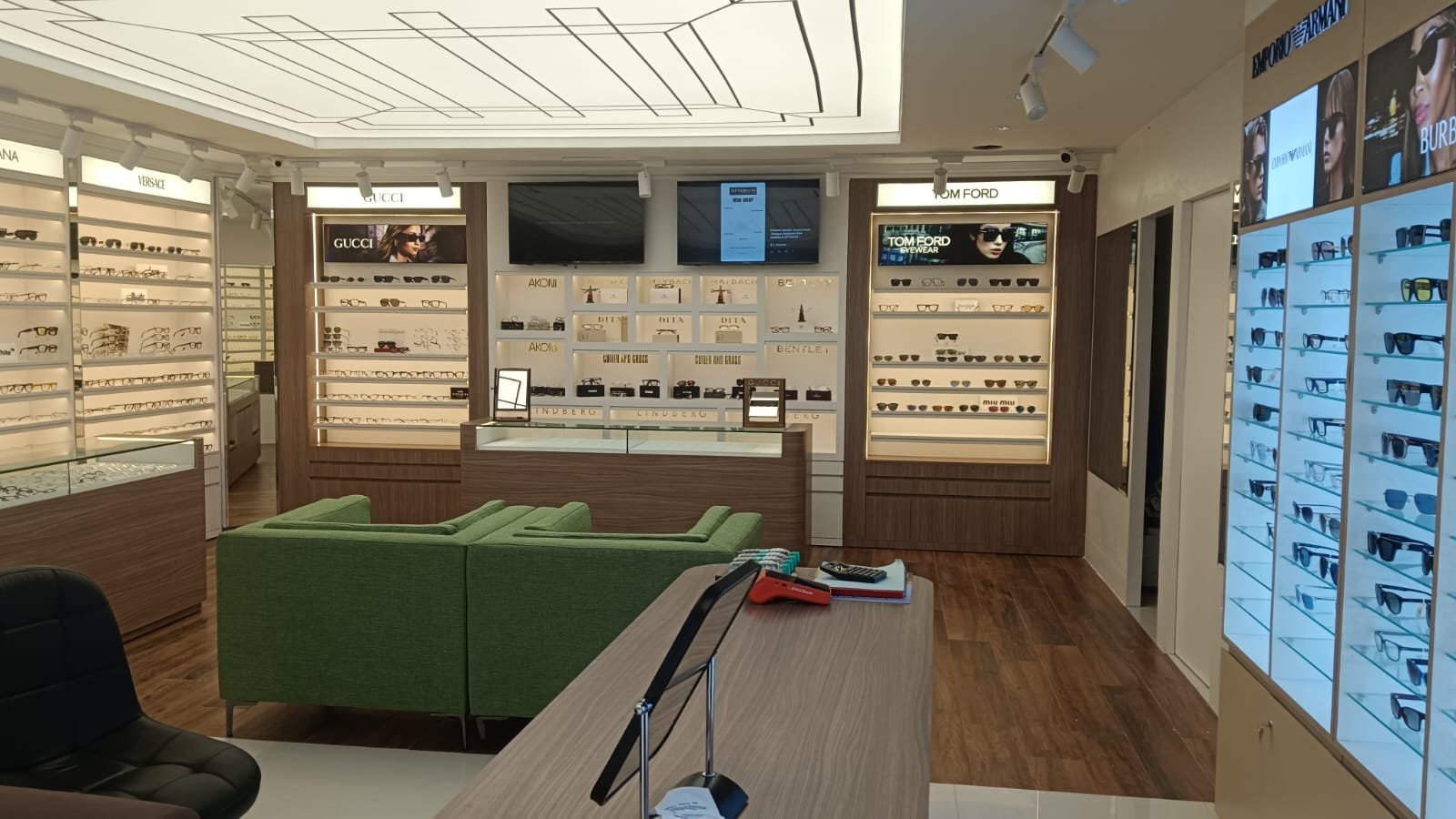 Optorium eyewear & optical retail — photo 10