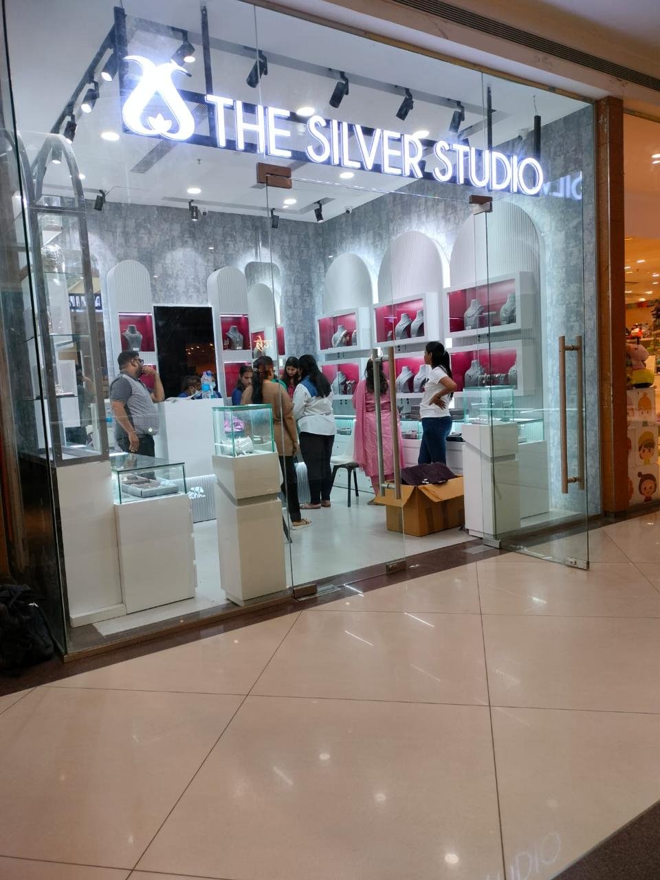 The Silver Studio luxury jewellery — photo 2